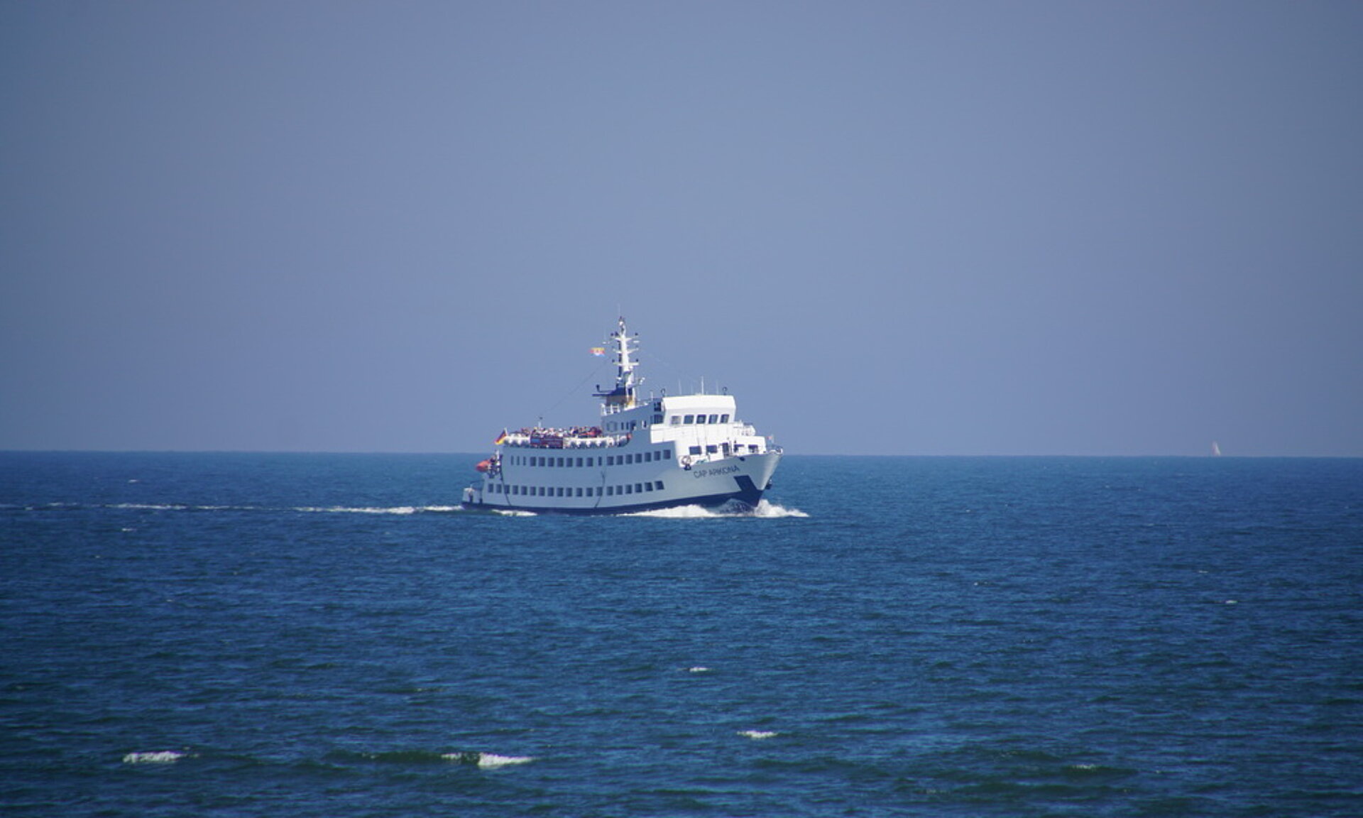Schiff im Seebrückenverkehr - Rügen, Pension ANKER - Binz