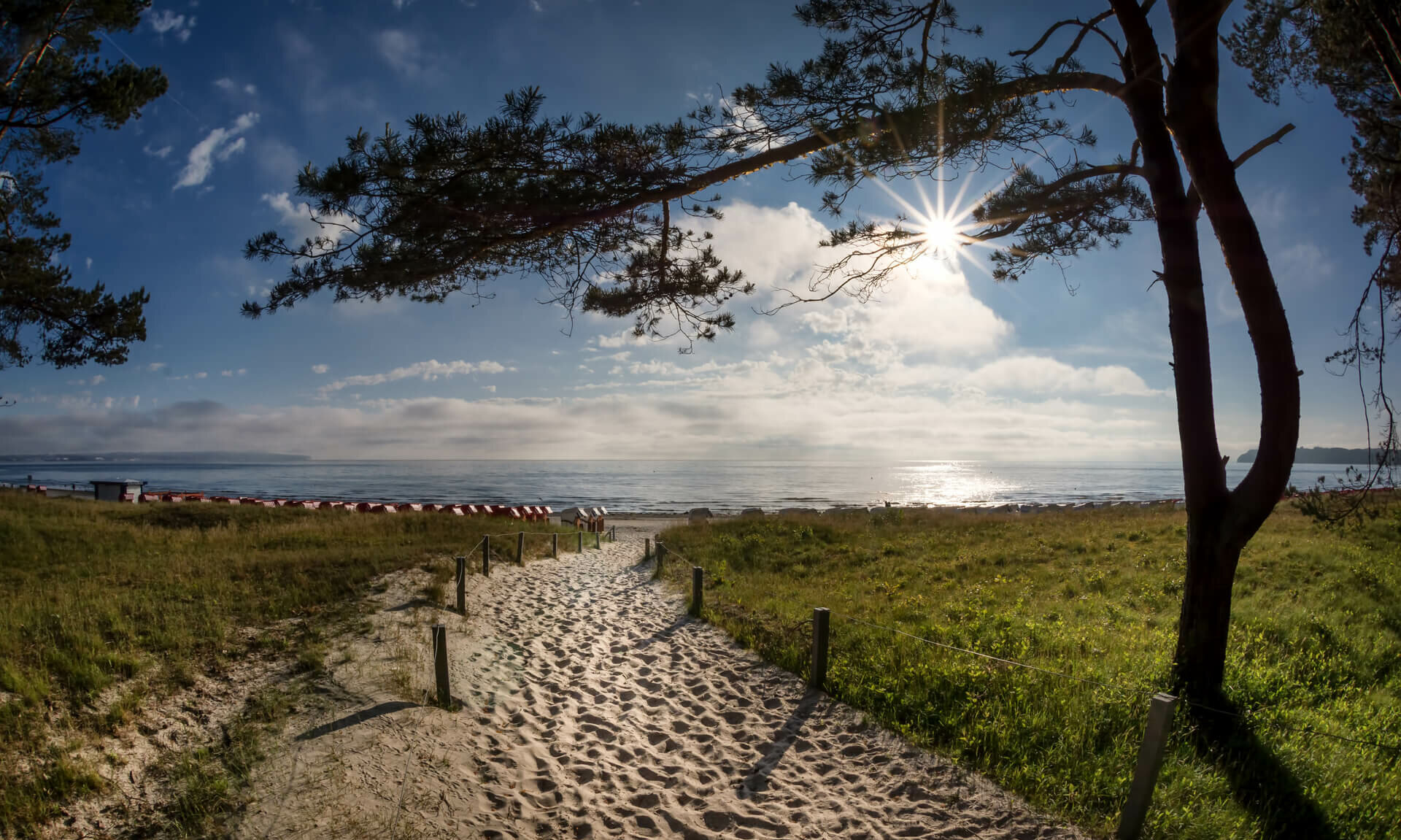 Strandzugang von Binzer Strandpromenade zur Ostsee - Pension Anker, Rügen