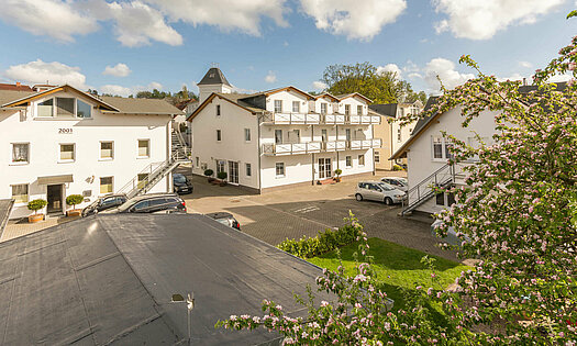  Front house Pension ANKER and Pension Middel with parking - Rügen, Binz