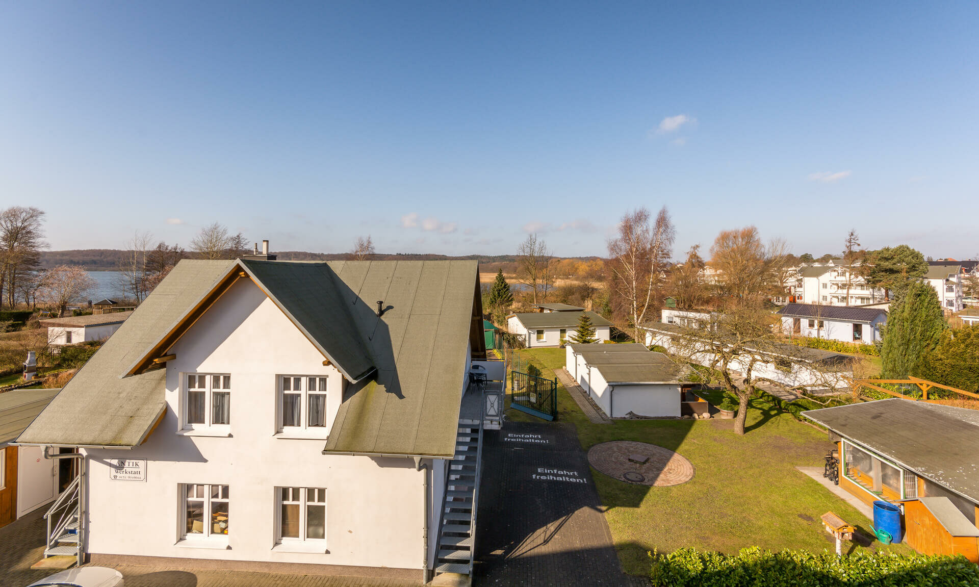 Hintergebäude Pension ANKER mit Blick Richtung Schmachter See - Rügen, Binz 
