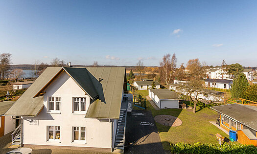 Hintergebäude Pension ANKER mit Blick Richtung Schmachter See - Rügen, Binz 