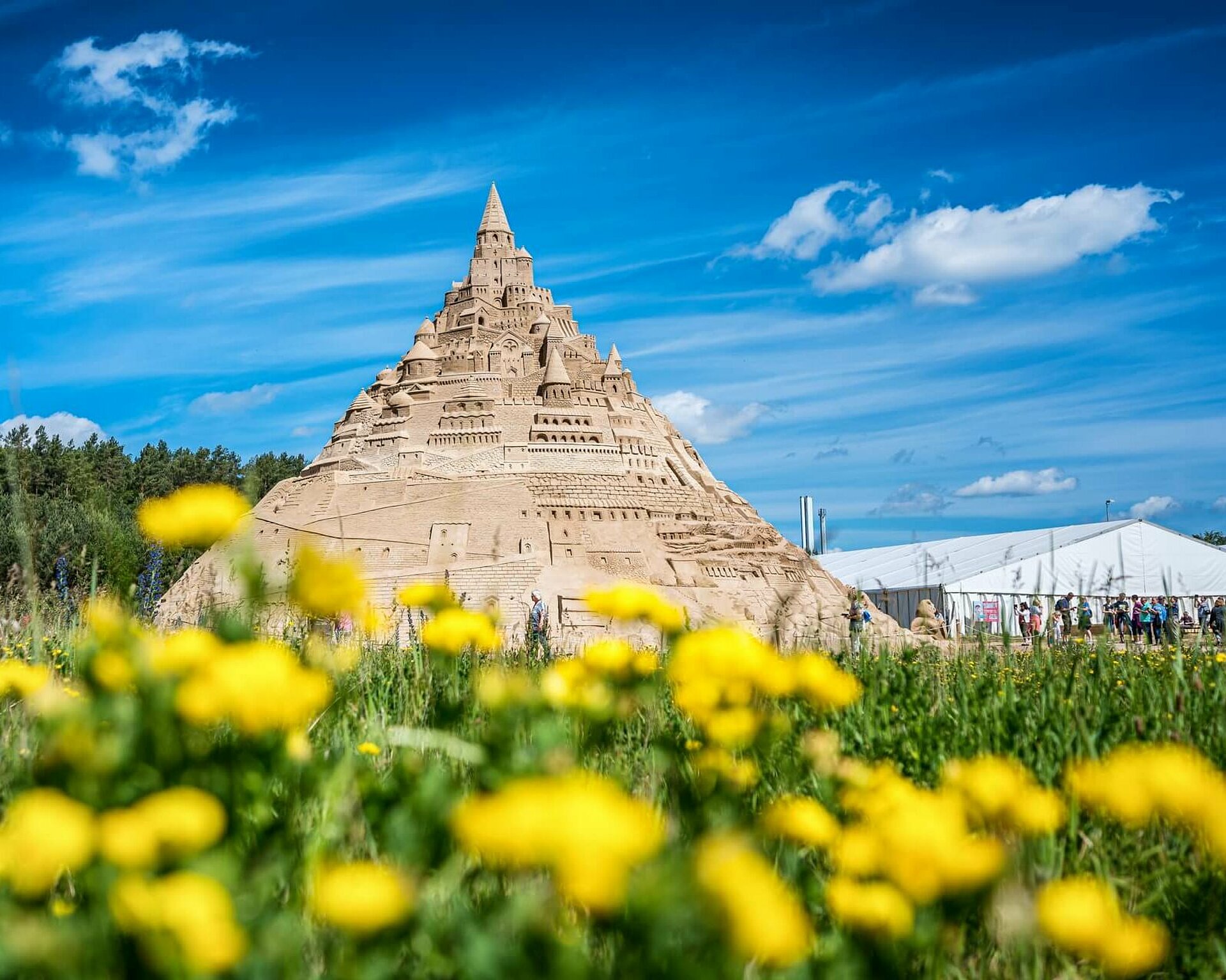 Sandburg am Sandskulpturenfestival in Binz - Pension Anker, Rügen